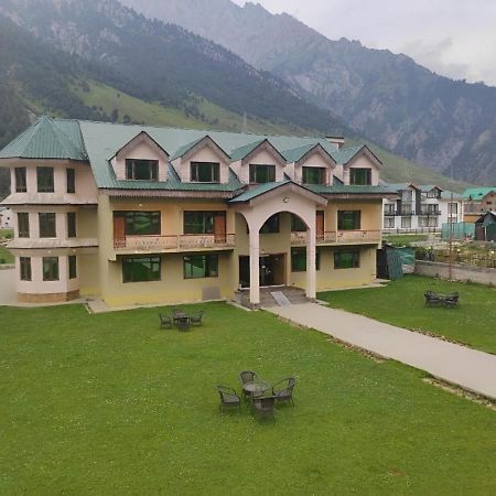 Hotel Sheen Srīnagar Extérieur photo