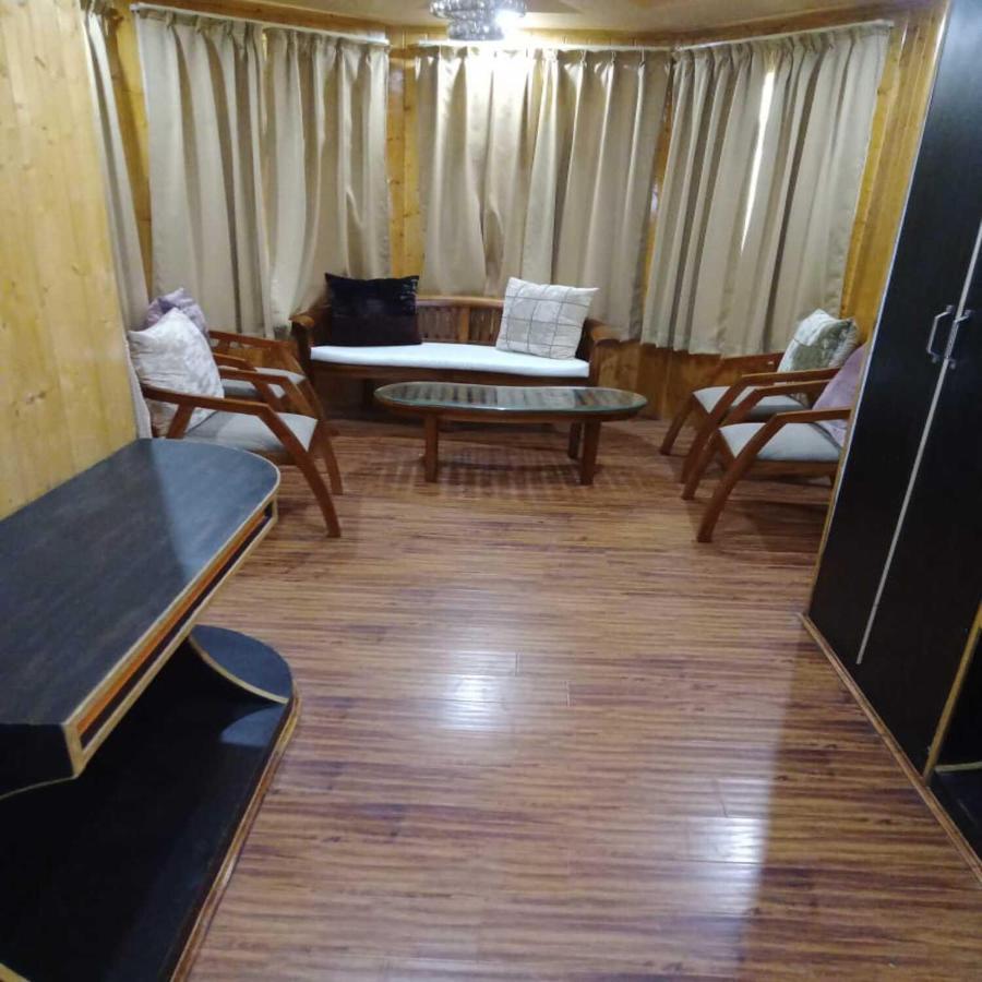 Hotel Sheen Srīnagar Extérieur photo