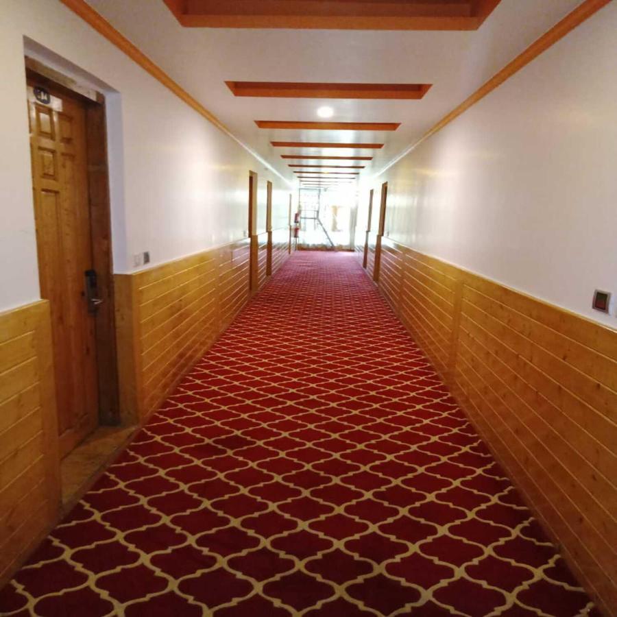Hotel Sheen Srīnagar Extérieur photo