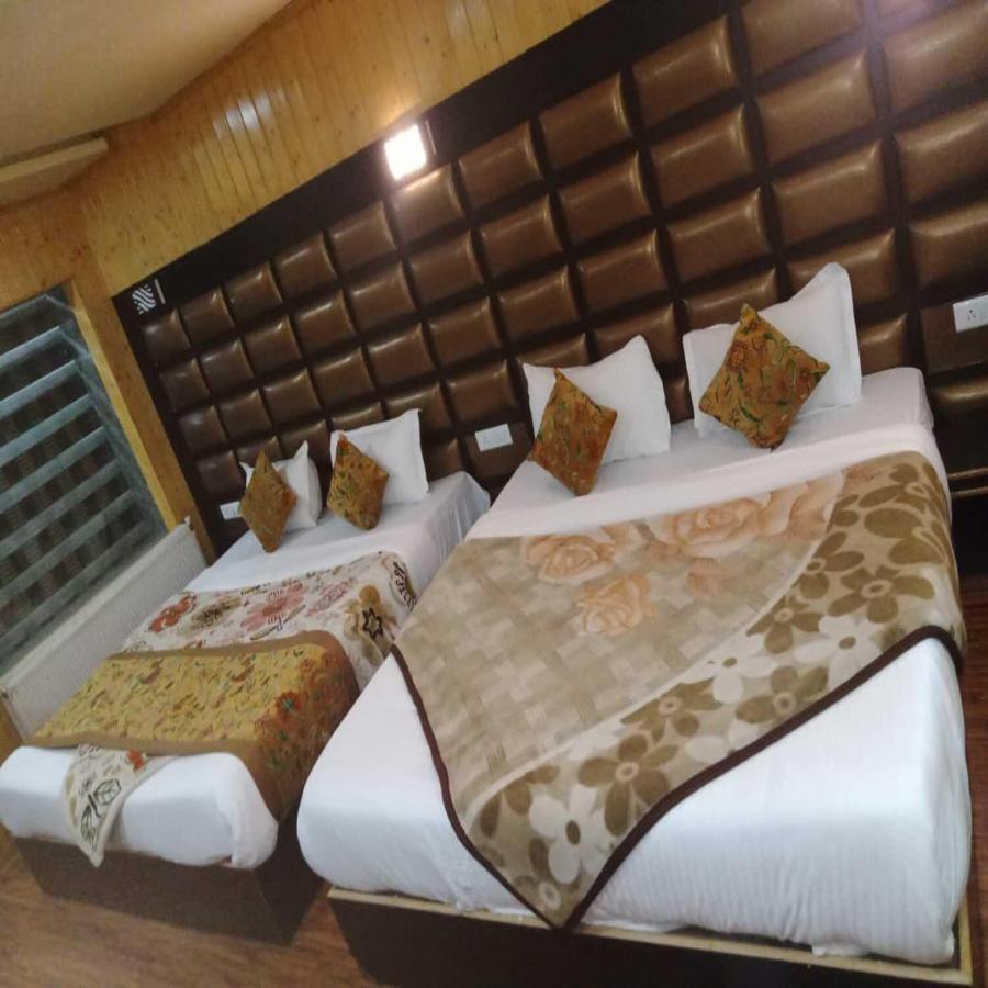 Hotel Sheen Srīnagar Extérieur photo